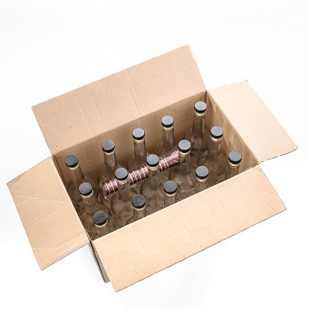 15 бутылок "Коньячная" 0,5 л с пробками Камю и колпачками в Нарьян-Маре
